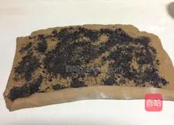 Illustration of how to make brown sugar buckwheat and black sesame flower rolls 7