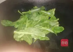 Illustration of how to make fried macaroni with beef and vegetables 6