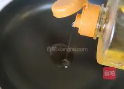 Cloud Egg Burger Recipe Illustration 4