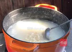 Lotus Root Lean Pork Porridge Recipe Illustration 11