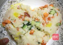 Illustration of how to make salad and colorful rice balls 6