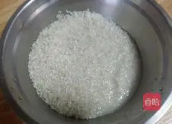 Illustration of how to make braised beans and rice 4