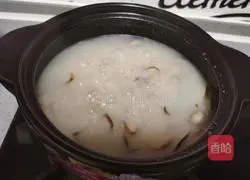 Illustration of how to make mushroom and vegetable porridge 14