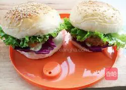 Orleans Grilled Chicken Leg Burger Recipe Illustration 9