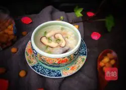 Illustration of how to make mushroom and scallop porridge 12