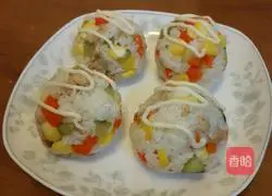 Illustration of how to make five-color rice balls 7