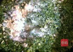 Illustration of how to make egg and fennel boxes 4