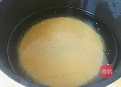 Illustration of how to make carrot and millet porridge 2