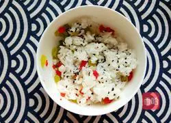 Illustration of how to make fruit rice balls 3