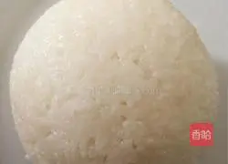 Football Rice Ball Recipe Illustration 1