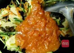 Illustration of how to make tomato rice bowl 9