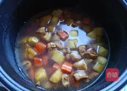 Illustration of how to make chicken legs and potatoes stewed rice 12