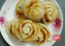 Illustration of how to make spicy flower rolls 13
