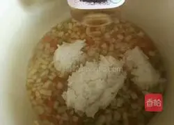 Illustration of how to make seasonal vegetable and shrimp risotto 6