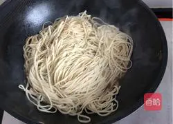 Illustration of how to make braised beans and noodles 6