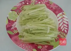 Illustration of how to make cold noodles with pickled mustard and minced meat 6