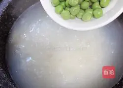 Illustration of how to make crab roe casserole porridge 10