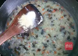 Illustration of how to make mushroom porridge 6