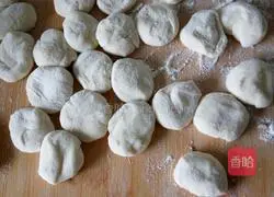 Illustration of how to make pot stickers 5