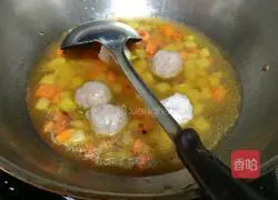  Illustration of how to make meatballs and potatoes with rice 6