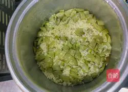 Vegetarian lentil braised rice recipe 9