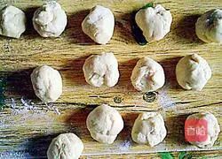 Illustration of how to make homemade hamburgers 11