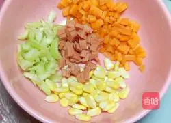 Illustration of how to cook rice in a rice cooker 1