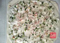 Illustration of how to make contrasting ham and chive rolls 7