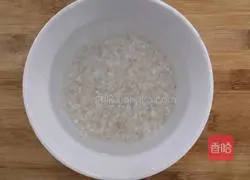 Illustration of how to make tomato, loofah and shrimp porridge 2