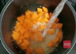 Rice, Quinoa and Pumpkin Porridge Recipe Illustration 5