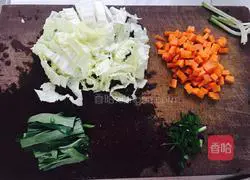 Illustration of home-style braised noodles 5