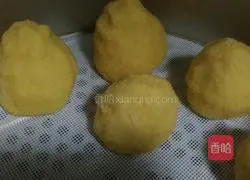 Illustration of how to make fried steamed buns 3