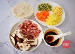 Potato Illustration of how to make braised sausage and rice 2