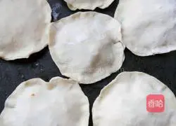 Illustration of how to make leek boxes 7