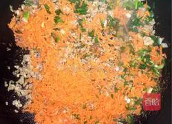 Meat filling Illustration of how to make carrot flower rolls 5