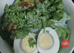 Illustration of how to make clear rice noodles 5