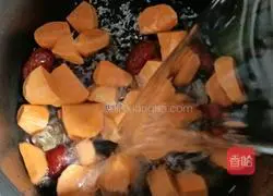 Illustration of how to make rice, black rice and sweet potato porridge 7