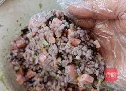 Illustration of how to make rice balls 12