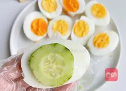 Cheese and Egg Burger Recipe Illustration 7