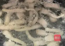 Illustration of how to make braised pork rice 6