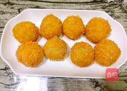 Cheese Fried Illustration of making rice balls 13