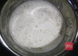 Illustration of how to make Lunjiao cake 11