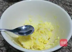 Illustration of how to make chicken rice balls 5