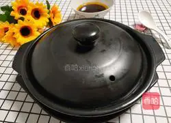 Illustration of how to make sausage clay pot rice 9