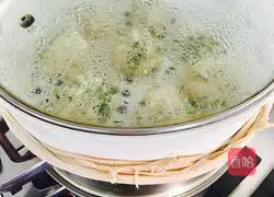 Illustration of how to make pepper-flavored flower rolls 18