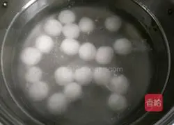 Illustration of Fried Yuanxiao 1