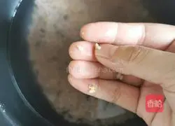 Illustration of how to make multigrain rice 3