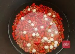 Illustration of how to make multigrain porridge 4