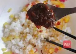 Corn Lunch Illustration of how to make meat rice balls 3