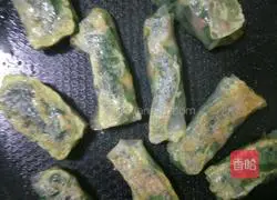 Illustration of how to make improved spring rolls 5